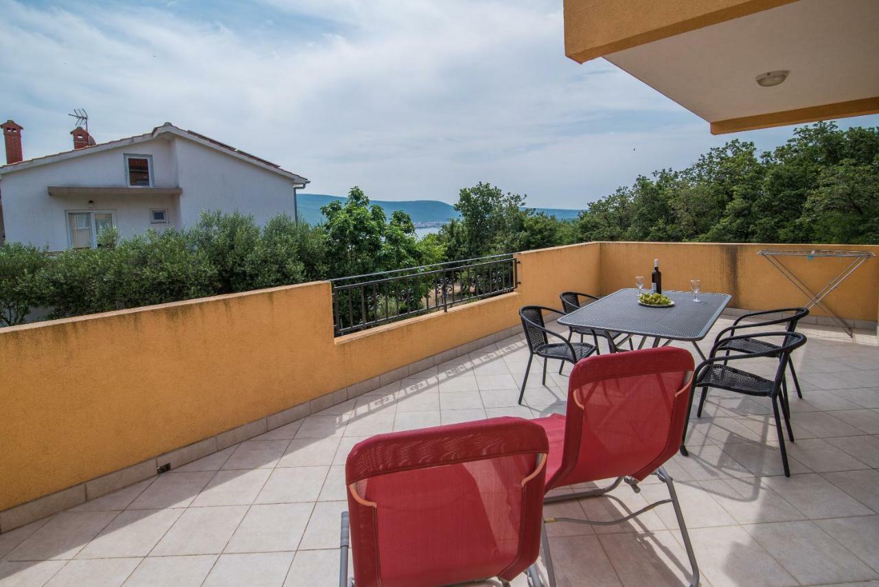 Apartments Sanjin Kornic Exterior photo